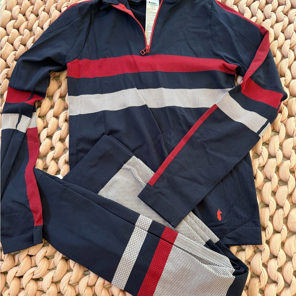 Cotopaxi base layer set